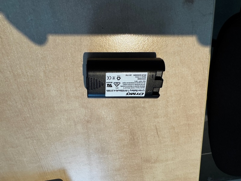 20251026_dymolabel_battery_sm.jpg